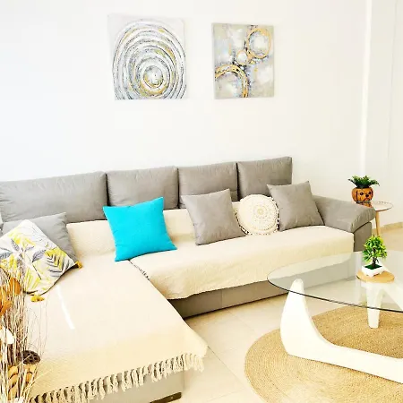 Апартаменты !!! Relaxing View, The Heights With Terrace And Heated Pools, Cristianos *
