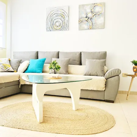 Апартаменты !!! Relaxing View, The Heights With Terrace And Heated Pools, Cristianos
