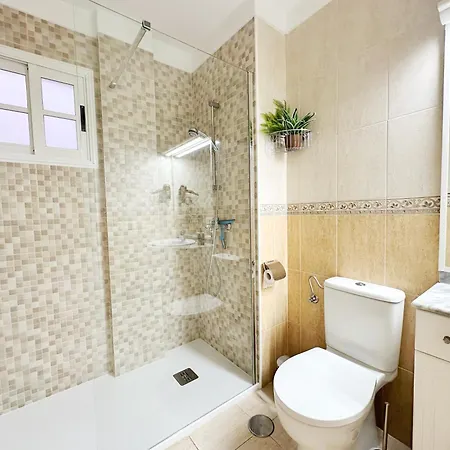 Апартаменты !!! Relaxing View, The Heights With Terrace And Heated Pools, Cristianos Лос Кристианос